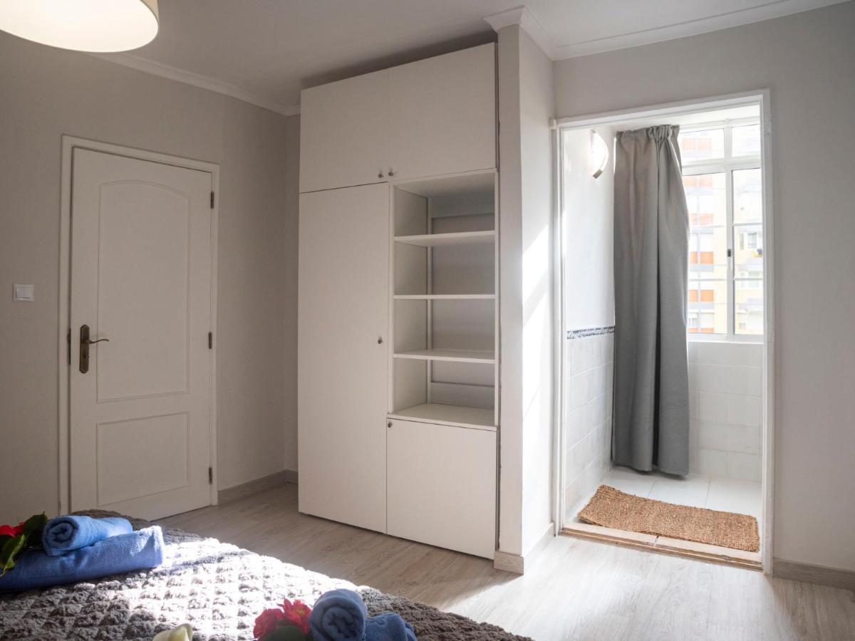 Olivais By Interhome Lissabon
